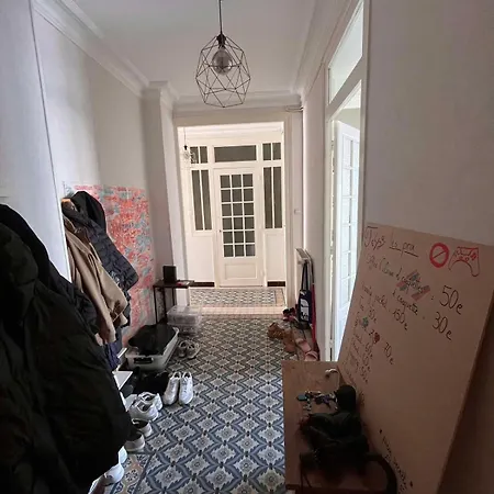 Habitación en casa particular Dans Un A 2 Minutes A Pied De La Gare Et Gem